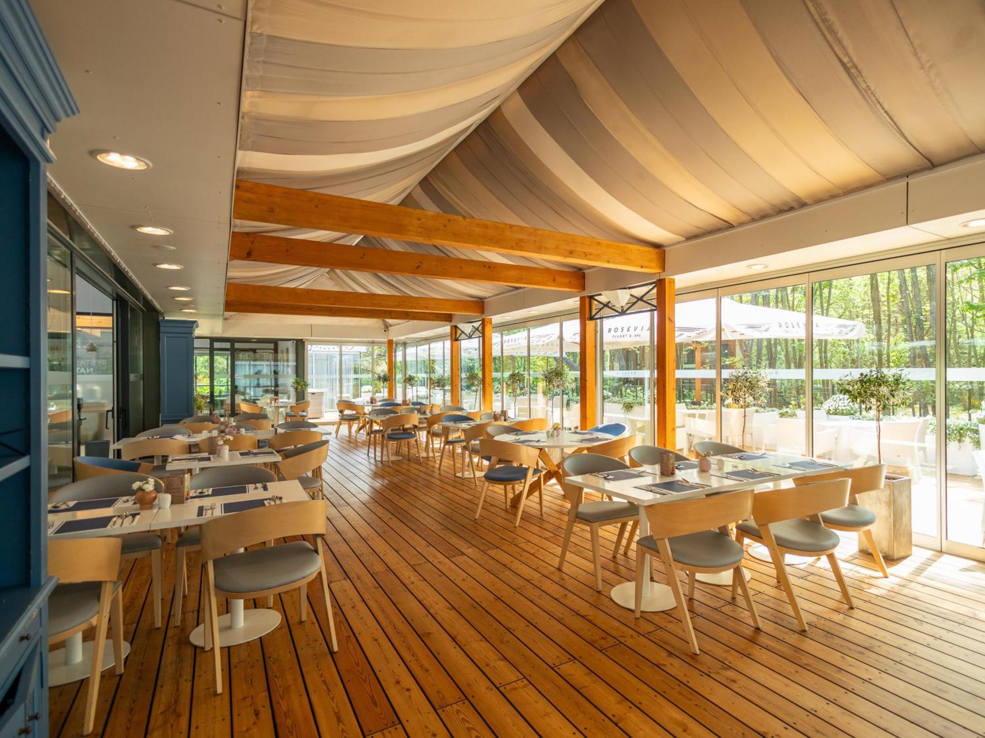 Rosevia Resort & Spa Jastrzębia Góra Eksteriør billede